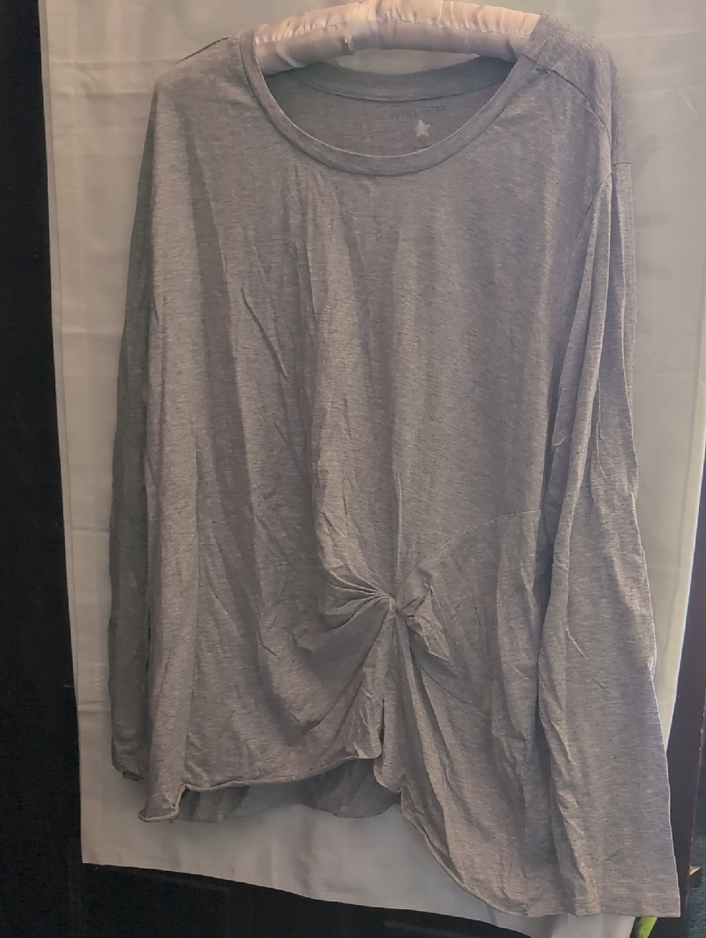 Women's Knot-Front Long Sleeve Top - Gray